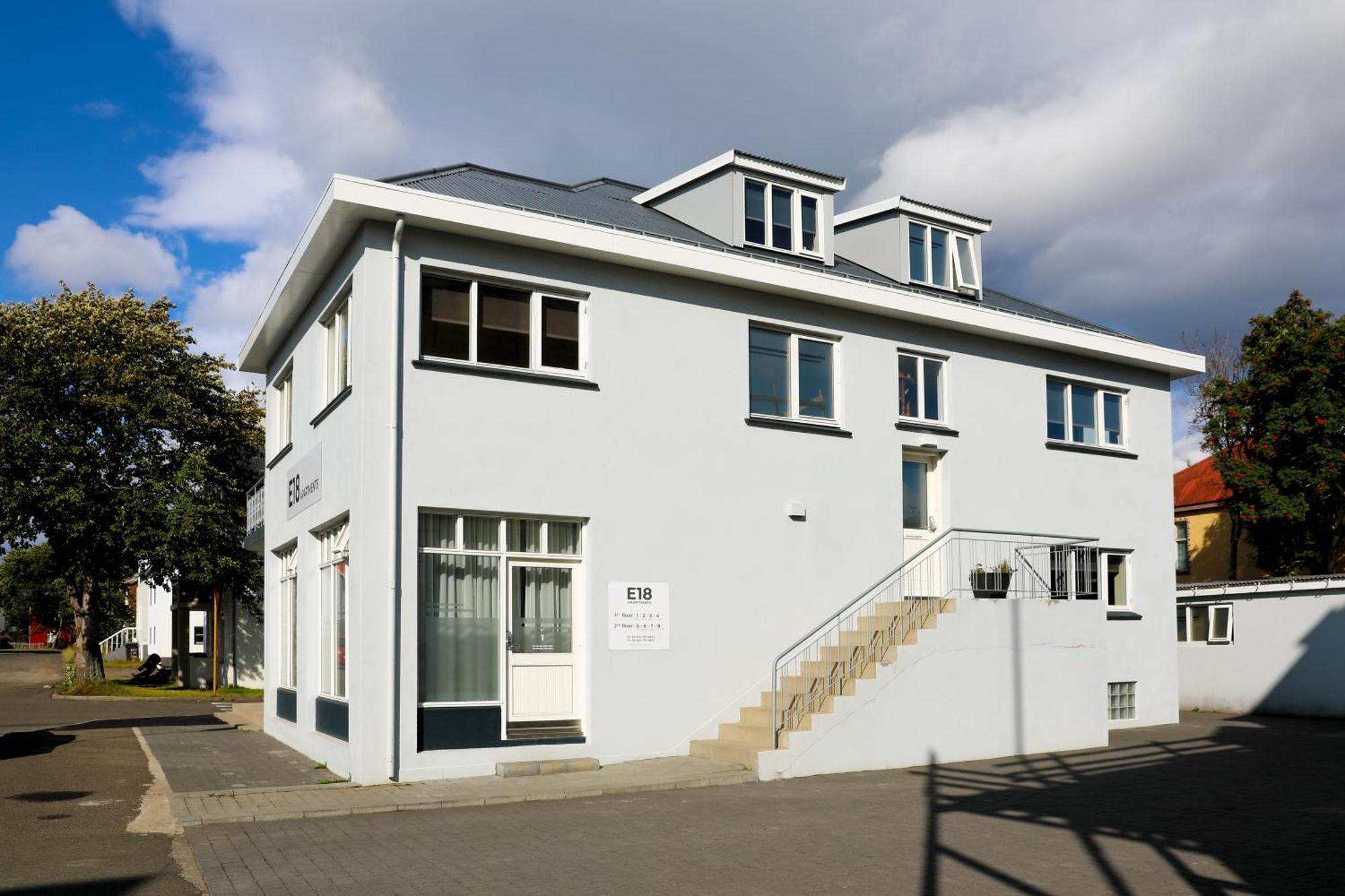 E18 Apartments Akureyri Buitenkant foto